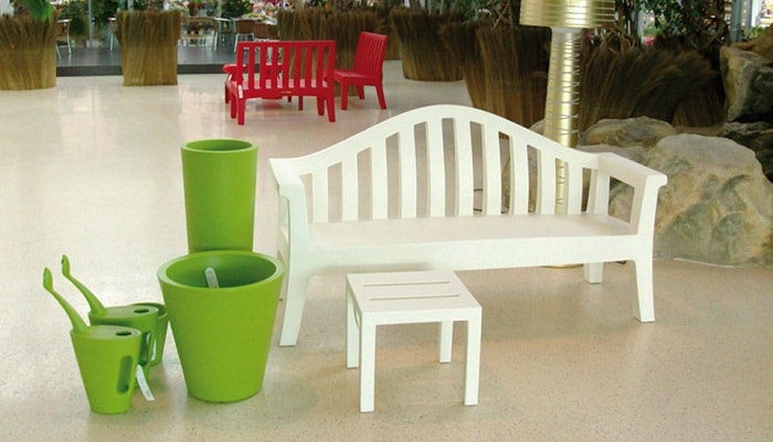 Handy 45 Outdoor Table by Serralunga Furniture Tables